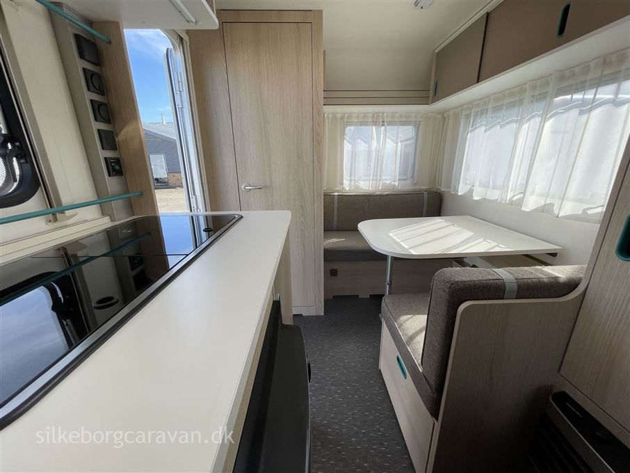 Adria Aviva 400 PS